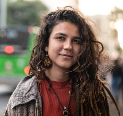 <em>María R.</em>